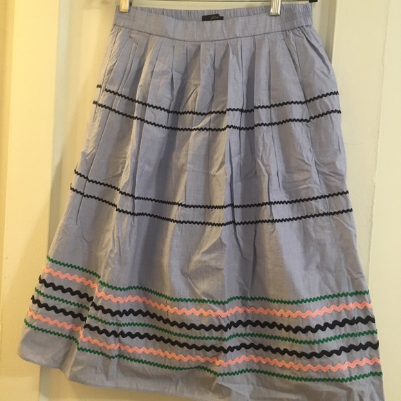 JCrew Chambray, Rickrack Skirt, Size SMALL, NWT - Picture 2 of 3